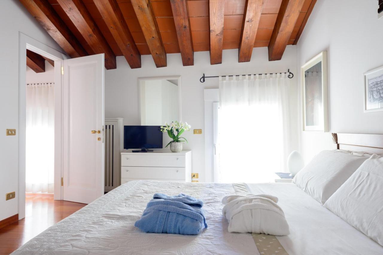 Apartment Deluxe Isola Di Mezzo Тревизо Экстерьер фото