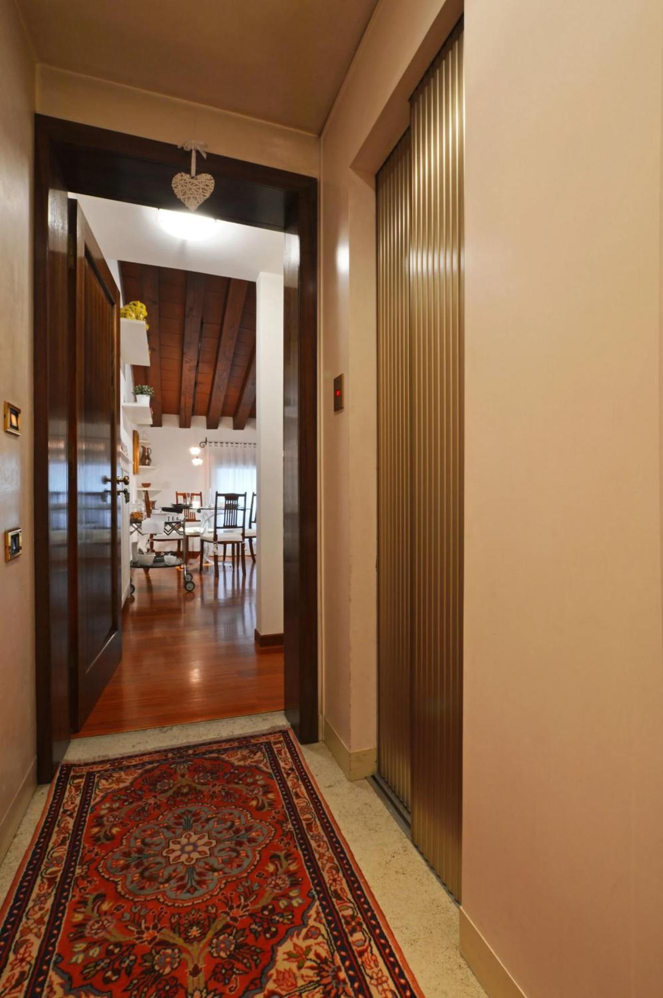 Apartment Deluxe Isola Di Mezzo Тревизо Экстерьер фото