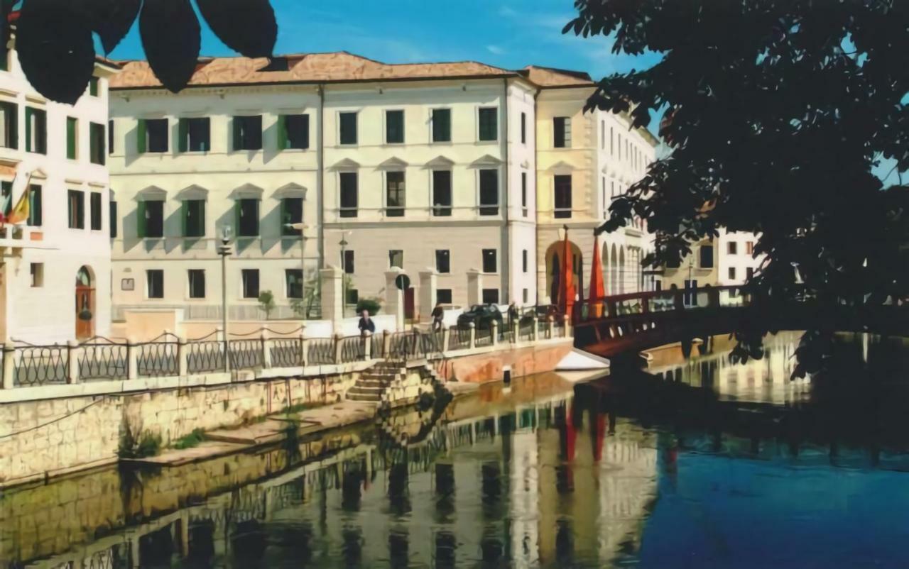 Apartment Deluxe Isola Di Mezzo Тревизо Экстерьер фото